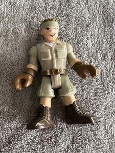 Fisher-Price Imaginext Jurassic World Dino Worker Figure - Picture 1 of 2