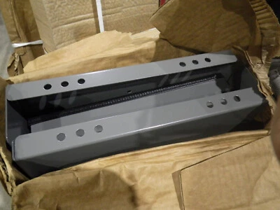 Adrian Steel TR350 Gris Acero 3 Tanques Estantería Universal Furgoneta de Trabajo Estantería Foto 1 de 4