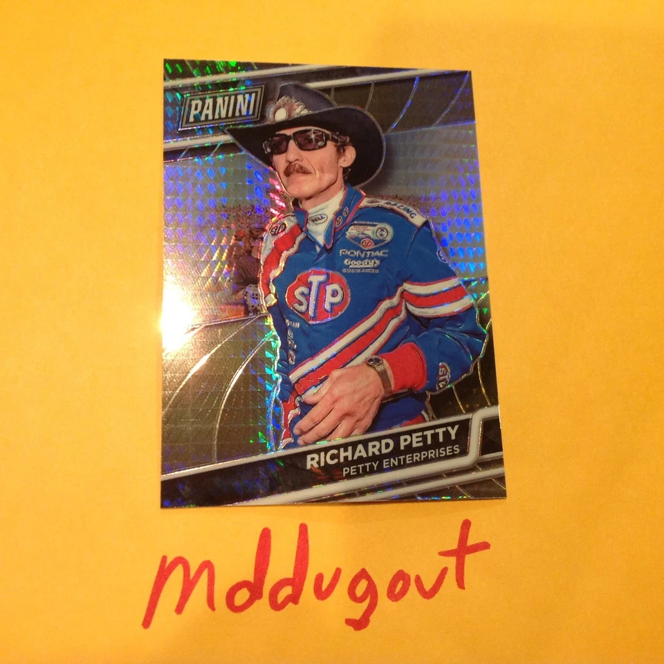 RICHARD PETTY #93 Nascar 2016 Panini National VIP Gold Prizm Pulsar Refractor - Image 1 of 1