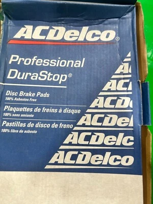  GENUINO NUEVO JUEGO DE PASTILLAS DE FRENO DE DISCO ACDelco - pastillas de cerámica delanteras 17D1653C,19325433 Foto 1 de 3