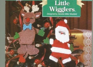 Plastic Canvas Patterns Santa Snowman Reindeer Ornaments Little Wigglers E40 - Picture 1 of 2