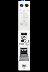 MK 10 AMP CURVE B 6kA 30mA RCBO TYPE AC SENTRY H7933s - Picture 1 of 7