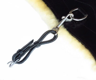 Martingale zu Gurt Befestigungsclip FSS Adapter Jagd 5 Punkt Brustschild V Check