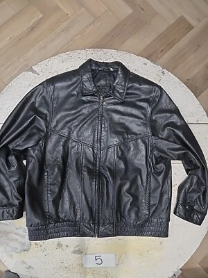 Vintage Roundtree and Yorke Men Genuine Black Leather Jacket Size XLT 58909 - Image 1 of 4