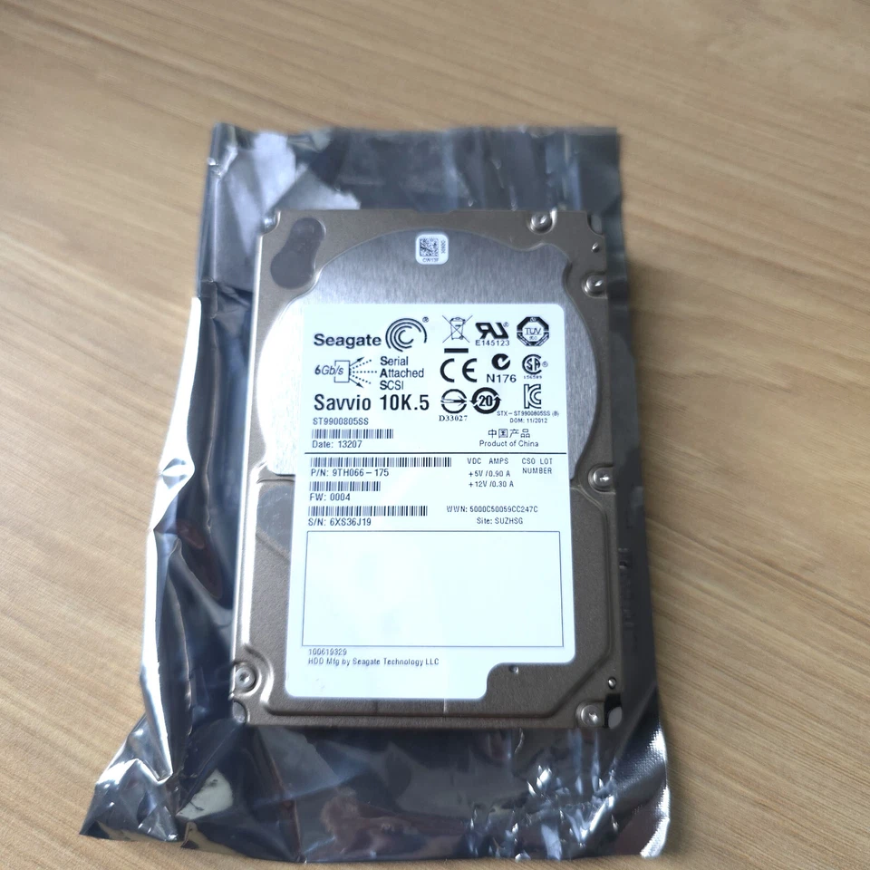 EMC Seagate 900GB 2.5" 10K 6G SAS HDD Festplatte ST9900805SS Server Storage - Bild 1 von 1