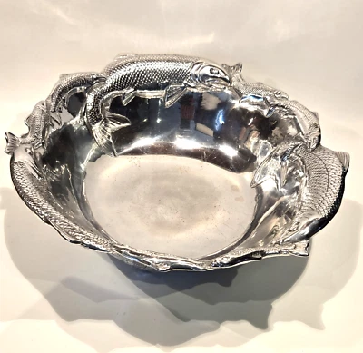 Cuenco decorativo con borde de salmón Y2K Arthur Court - 11" - aluminio fundido - 2000 Foto 1 de 4