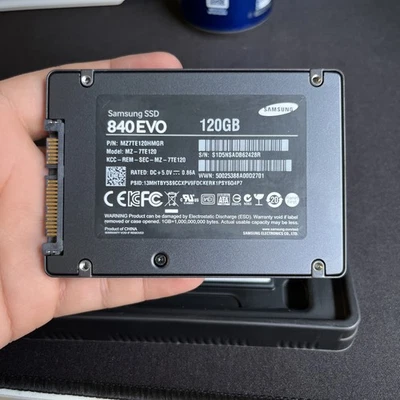 Samsung 120GB SFF 2.5" SATA SSD MZ7TE120HMGR - Image 1 of 2