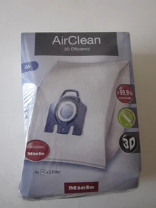 Miele 10123210 AirClean 3D Efficiency Dust Bag, Type GN, 4 Bags & 2 Filters - Picture 1 of 4