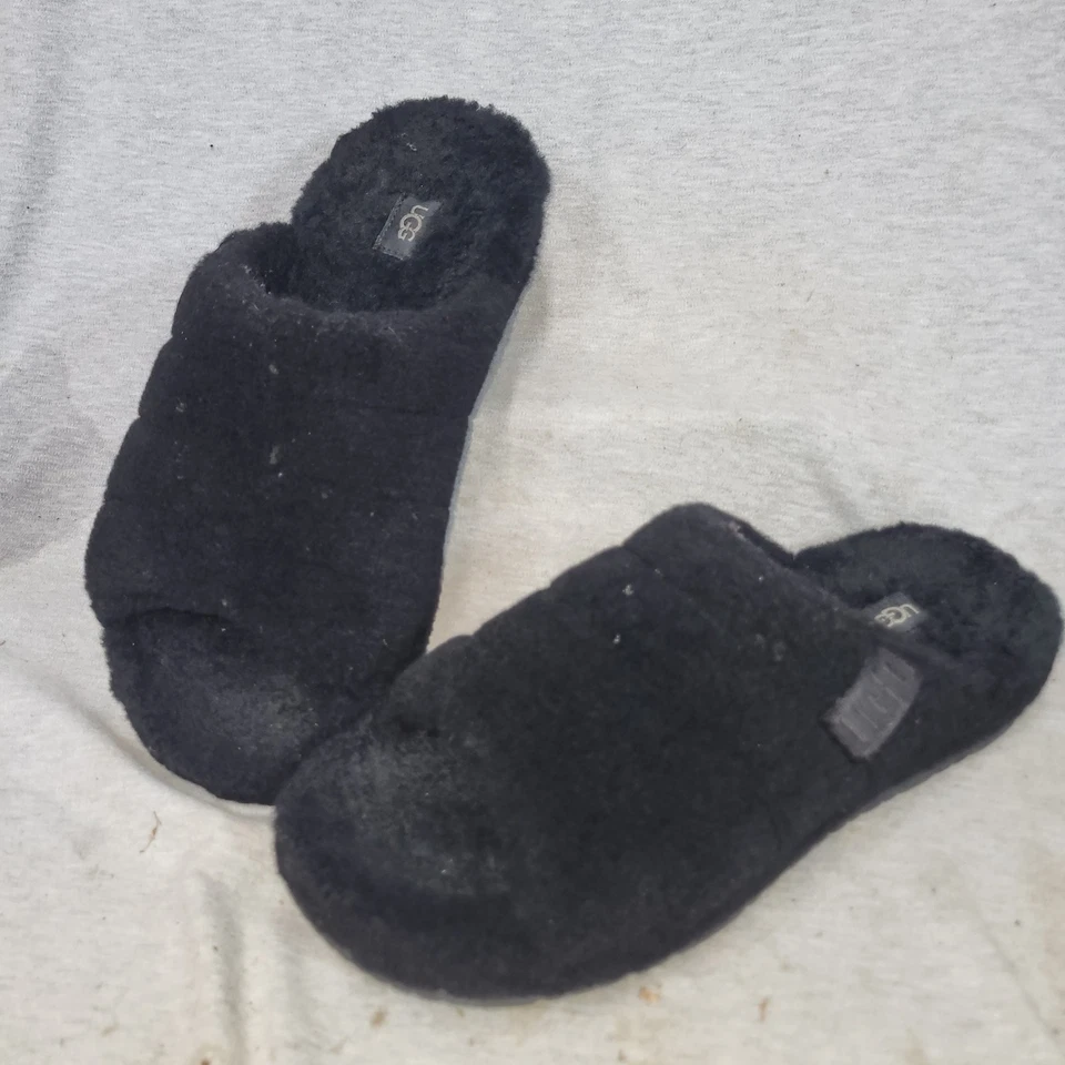 Chinelo UGG ALL GENDER FLUFF YOU PRETO MASCULINO EUA 12 EU 45  - Imagem 1 de 4