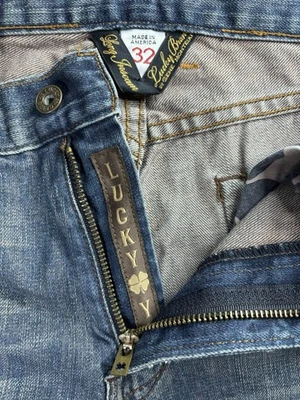 Lucky Brand Santa Cruz Jeans 32x31 Made in USA Medium Wash Distressed Hem Y2K - Image 1 of 4