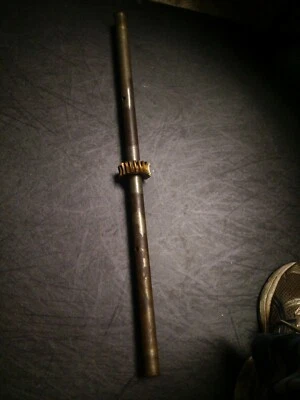 Rare Roper 608-261 8HP 26" Snowblower Auger Shaft w/ Worm Gear OBSOLETE! Foto 1 de 4