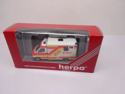 Herpa : Mb Sprinter RTW Ambulance N° 044301 (GK4) - Photo 1/2