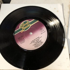Gilbert O Sullivan Gladys Various - A Song For Christmas - Used Vinyl Record 7 - Picture 1 of 2