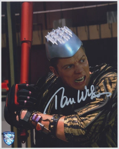 TOM WILSON Signed BACK TO THE FUTURE 8x10 Photo OPX 143911 Cover