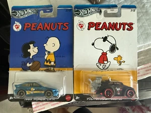 HOT WHEELS 1985 HONDA CR-X BLUE & Volkswagen PEANUTS SNOOPY Silver Series 2024 - Picture 1 of 2