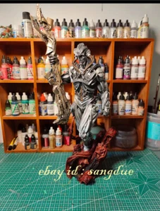 1/4 Unpainted Takeya Takayuki Vega Warrior Resin Collection GK in stock - Picture 1 of 6