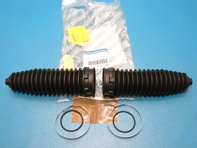 NOS Mopar 2014-2019 Fiat 500L Inner Tie Rod End Boot Kit 68210500AA - Image 1 of 3