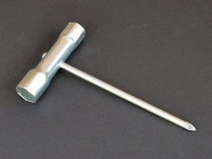 XTC KERZENSCHLÜSSEL FÜR VERBRENNER MODELLAUTOS MODELLBAU STAHL NEU - Bild 1 von 1