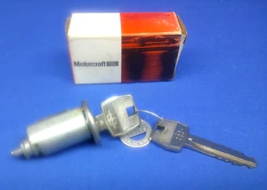NOS OEM 1966-1969 Lincoln Ignition Cylinder W/Keys - Picture 1 of 7