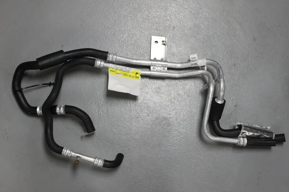 NEW GENUINE GM Radiator Heater Hoses fit 1993 1994 Camaro Firebird LT1 V8 - Image 1 of 1