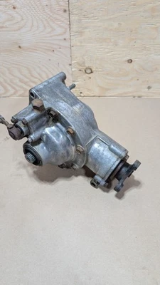 1993 SUZUKI LT 4WDX 300 QUADRUNNER FRONT DIFFERENTIAL / DIFF 27311-19B10 - Image 1 of 4