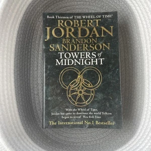 Towers Of Midnight Book 13 The Wheel of Time by Robert Jordan Book Paperback - Picture 1 of 8