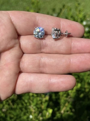 Solid 925 Sterling Silver GRA Certified 5mm Round Moissanite Stud Earrings 1ctw - Image 1 of 4