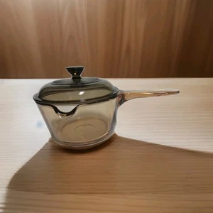 Corning Amber Vision Ware 1 L Sauce Pot Pan with Spout Lid USA! Vintage #1653 - Picture 1 of 9