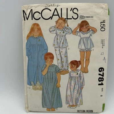 Vtg 1979 McCall's 6781 Sewing Pattern  Girls Robe Nightgown Pajamas Sz 8 UCFF - Image 1 of 4
