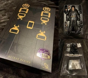 HOT TOYS MMS155 1/6 DC BATMAN BRUCE WAYNE BATSUIT BEGINS VER Used Rare Japan - Picture 1 of 7