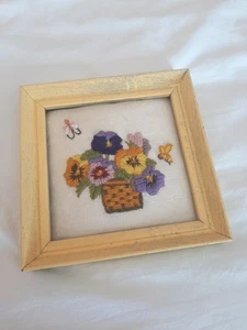 Vintage Crewel Framed Jiffy Stitchery Sunset Designs Pansy Basket 256A w Shells - Picture 1 of 6