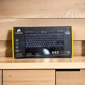 Corsair K63 Wireless Mechanische Gaming-Tastatur – Spanisches Layout - Bild 1 von 6