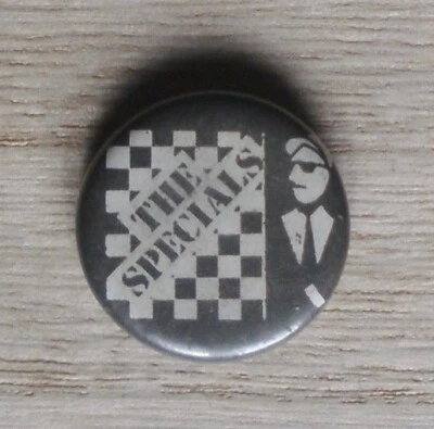 The Specials Too Much Too Young Gangsters Vintage 25mm Pin Badge 2 Tone Ska Rudy - Image 1 of 2