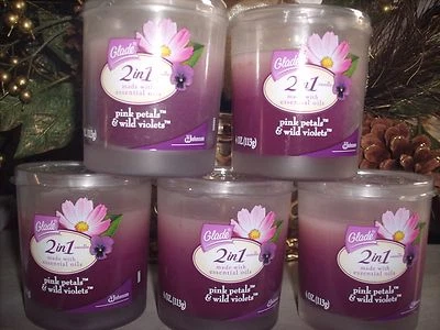Glade PINK PÉTALOS VIOLETAS SILVESTRES 5 velas tarro de vidrio 4 oz cada vela  Foto 1 de 4