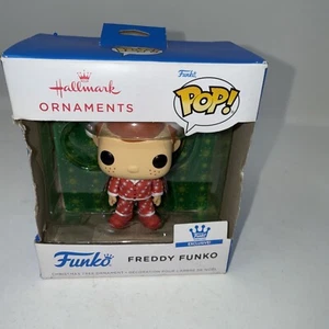 Hallmark Freddy Funko Pop Ornament In Pyjamas Exclusive Nib 2022 Weihnachten - Bild 1 von 4