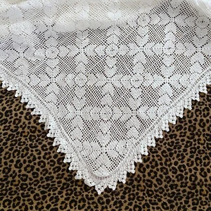 Handmade White Crochet Lace Rectangle Tablecloth Bedspread Scalloped Edge 96x52 - Picture 1 of 11
