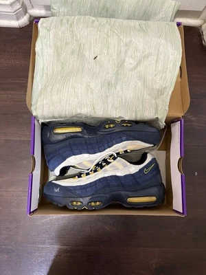 Size 14 - Nike SB Air Max 95 x Eric Koston Obsidian Speed Yellow IN HAND - Image 1 of 4