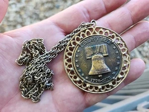 Liberty Bell 1776-1976 Coin Pendant Necklace MEDALLION 1970s Style Bicentennial - Picture 1 of 5