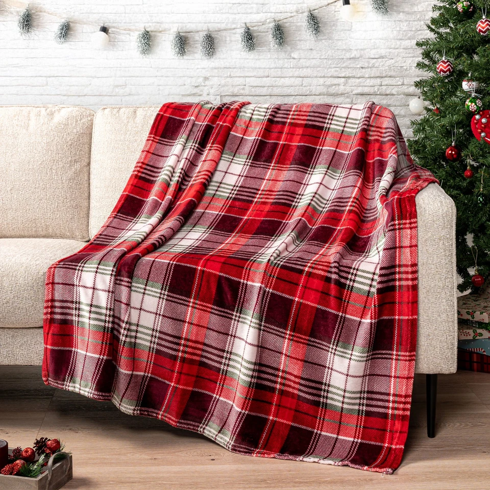 Christmas Blanket Plaid Checkered Holiday Theme Print Throw Fleece Sofa Couch - Image 1 of 1