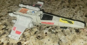 Vintage 1982 Star Wars Micro Collection Battle Damaged X-Wing Starfighter Kenner - Picture 1 of 6
