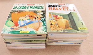 A Collection of 32 Vintage Asterix Annuals in French #254 - Picture 1 of 5