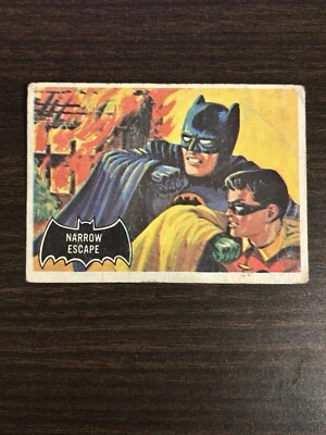 1966 Topps Batman Narrow Escape 21 Black Bat - Image 1 of 2