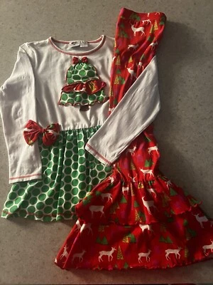 Ann Loren Christmas boutique 11/12 - Image 1 of 4