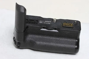 Fujifilm VG-XT4 Vertical Battery Grip For X-T4 near MINT - Picture 1 of 4