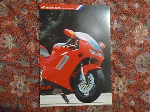 Honda Sortiment Verkaufsbroschüre RC30 VFR400R - Bild 1 von 4