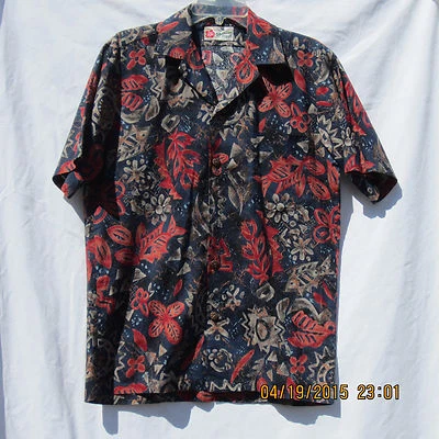 Hilo Hattie Mens shirt L navy blue red grey brown tan fish lizard floral bird  - Image 1 of 4