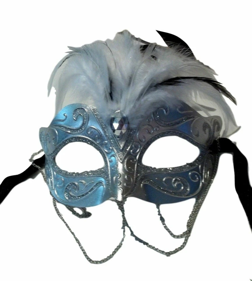 Máscara veneziana metálica prata pequenas correntes penas brancas - Imagem 1 de 1