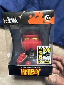 SDCC 2013 EXCLUSIVE HELL BOY MINI QEE BY DARK HORSE LIMITED EDITION Toy2r - Picture 1 of 9