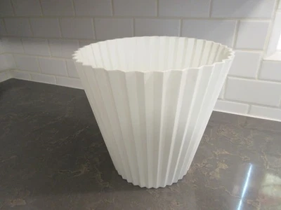 Fesco 4836 Pleated Trash Can Waste Basket VTG MCM Made in USA Pleated Off White - Image 1 of 4