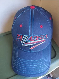Talladega Super Speedway Rennmütze rot weiß blau ISC tailliert flexible Größe passt den meisten - Bild 1 von 12